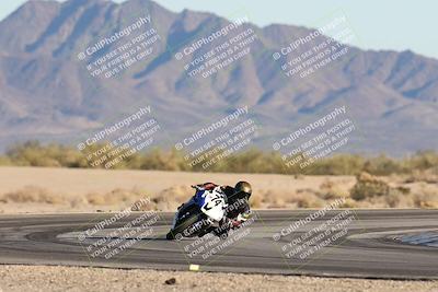 media/Dec-07-2025-CVMA (Sun) [[3e7d2de5dc]]/Race 16-Formula Middleweight/